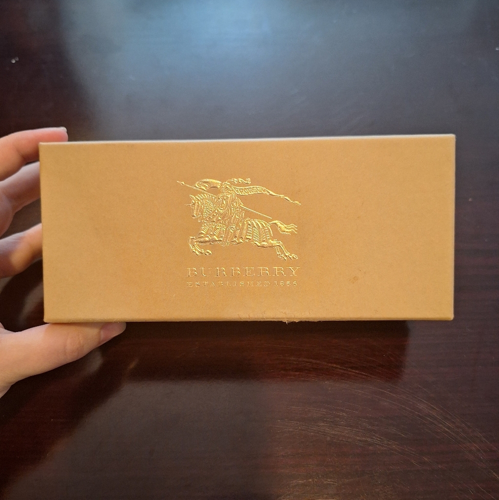 Burberry Glasses Box and Lens Wipe